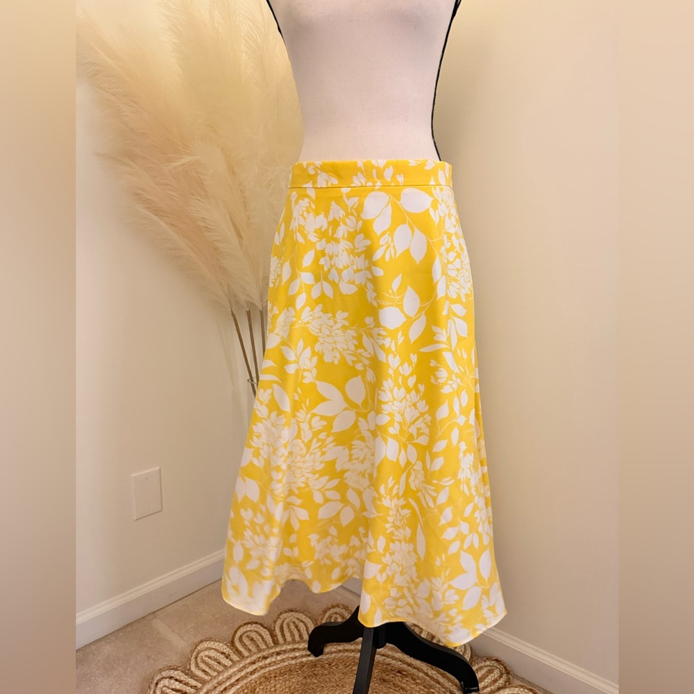 🌾 Ann Taylor Yellow Floral A-Line Skirt
